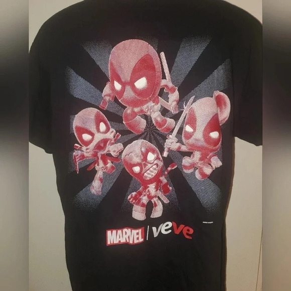 Marvel +‎ VeVe Deadpool Graphic Tee Size L - Picture 1 of 8